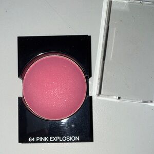 CHANEL Pink Explosion 64 Blush